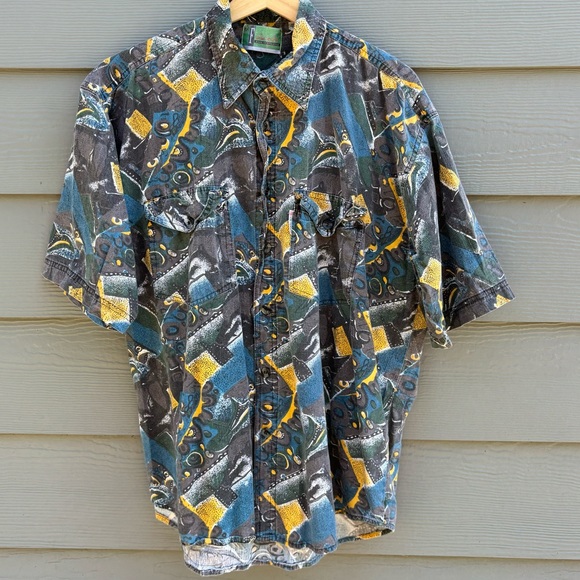 Men’s vintage patterned button down - Picture 5 of 5
